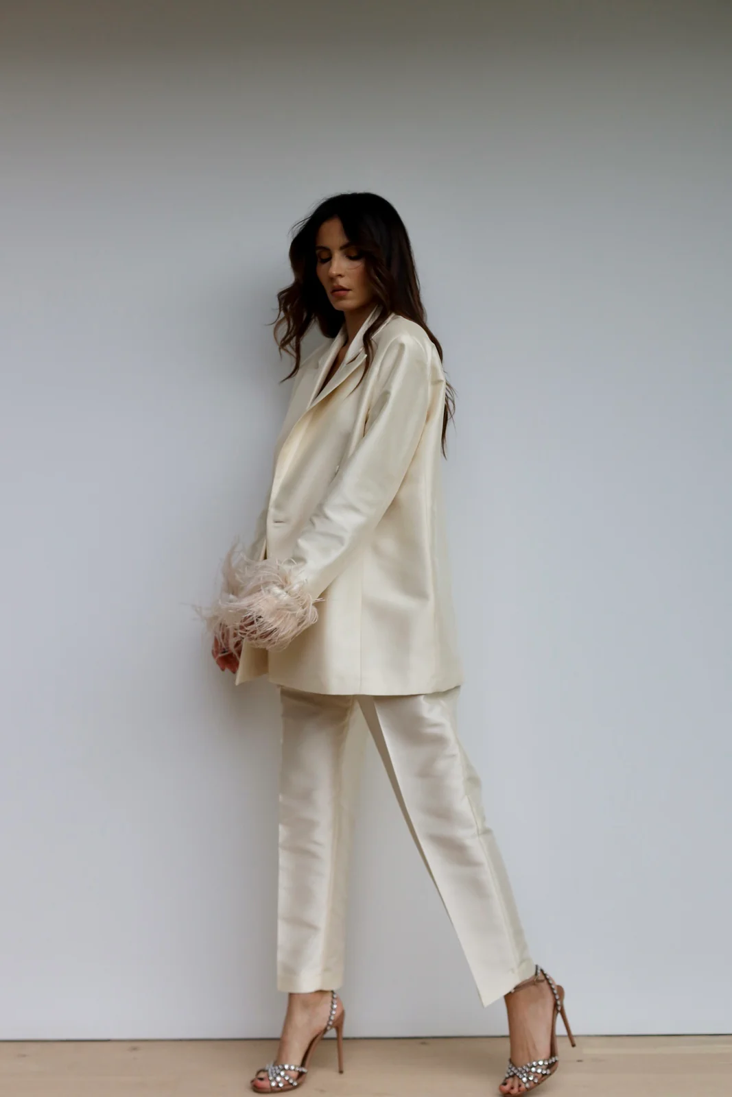 BLAZER OVERSIZED PÉROLA COM PLUMAS - Image 5