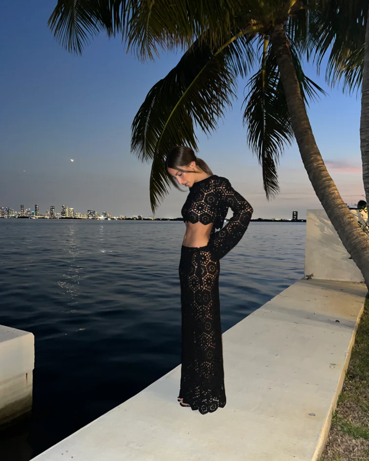 BLUSA TRICOT PRETA - Image 4