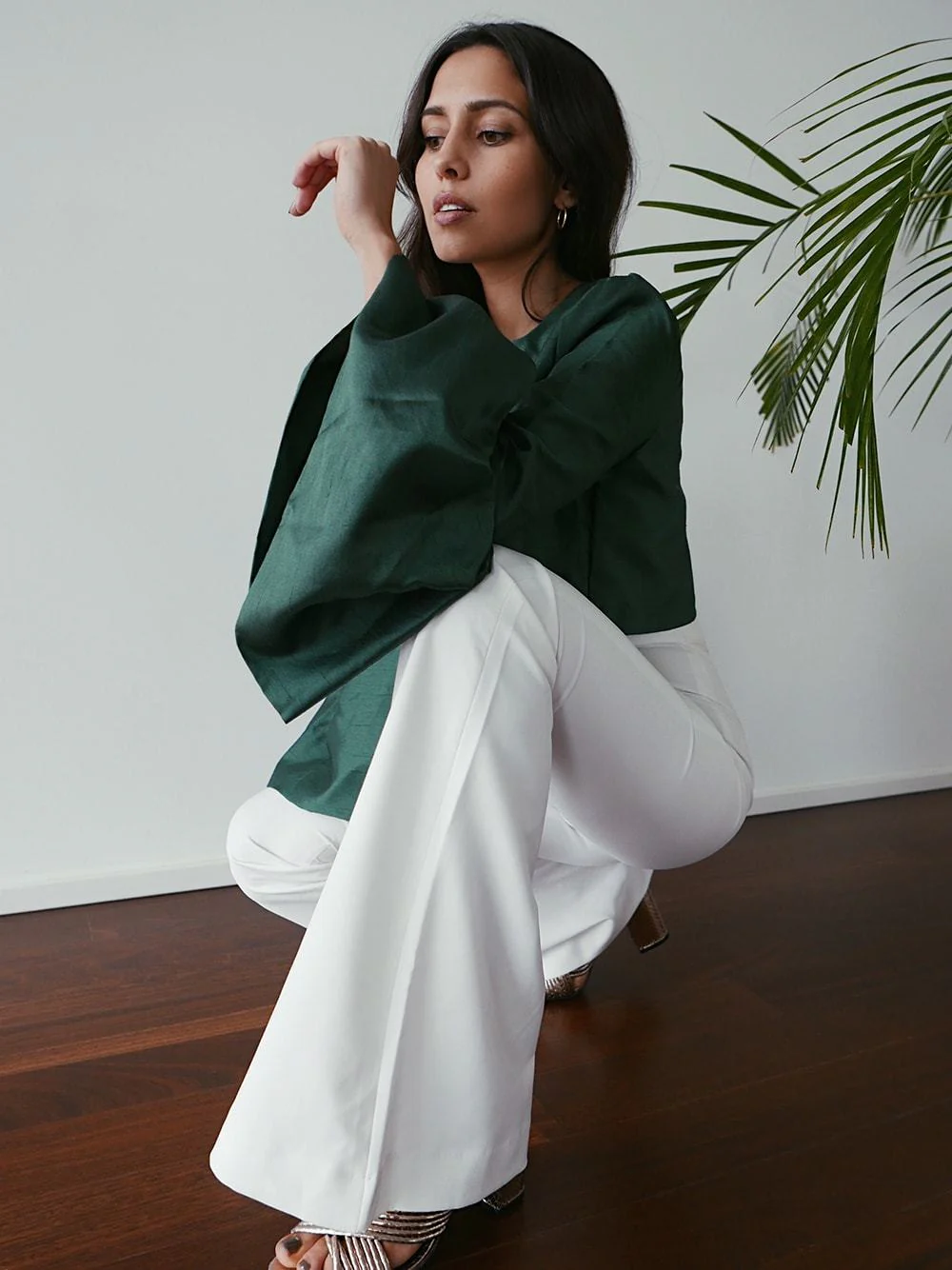 CALÇA BRANCA BOCA DE SINO - Image 4