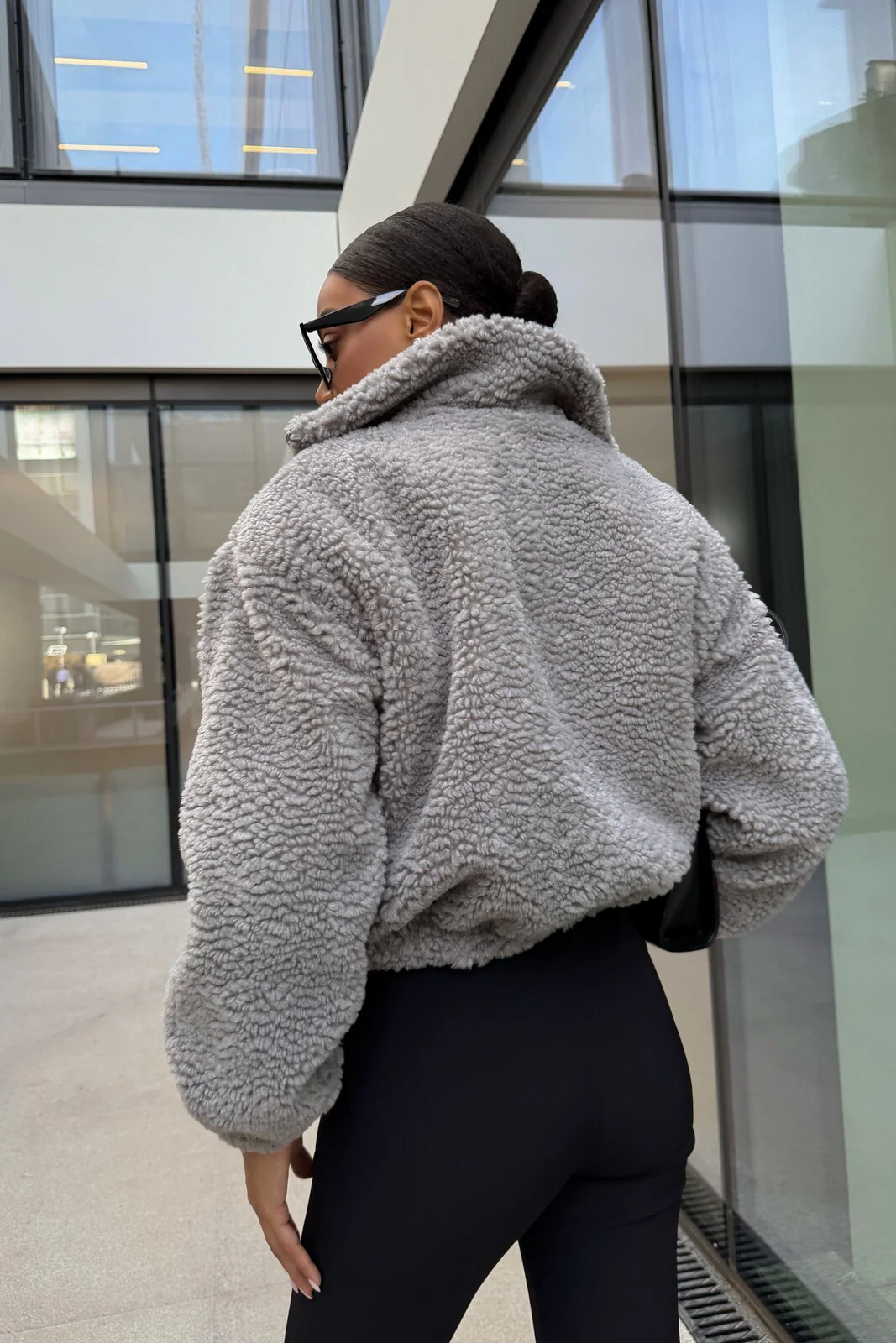 CAMISOLA CINZA EM PELO - Image 3