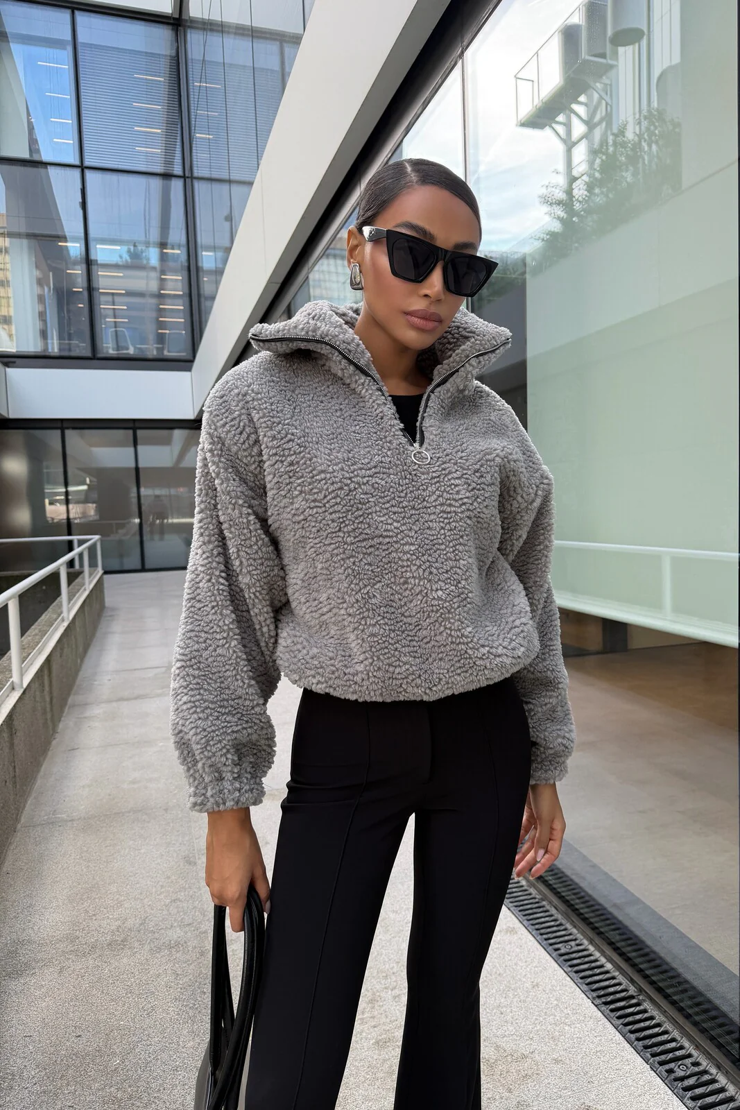 CAMISOLA CINZA EM PELO - Image 6