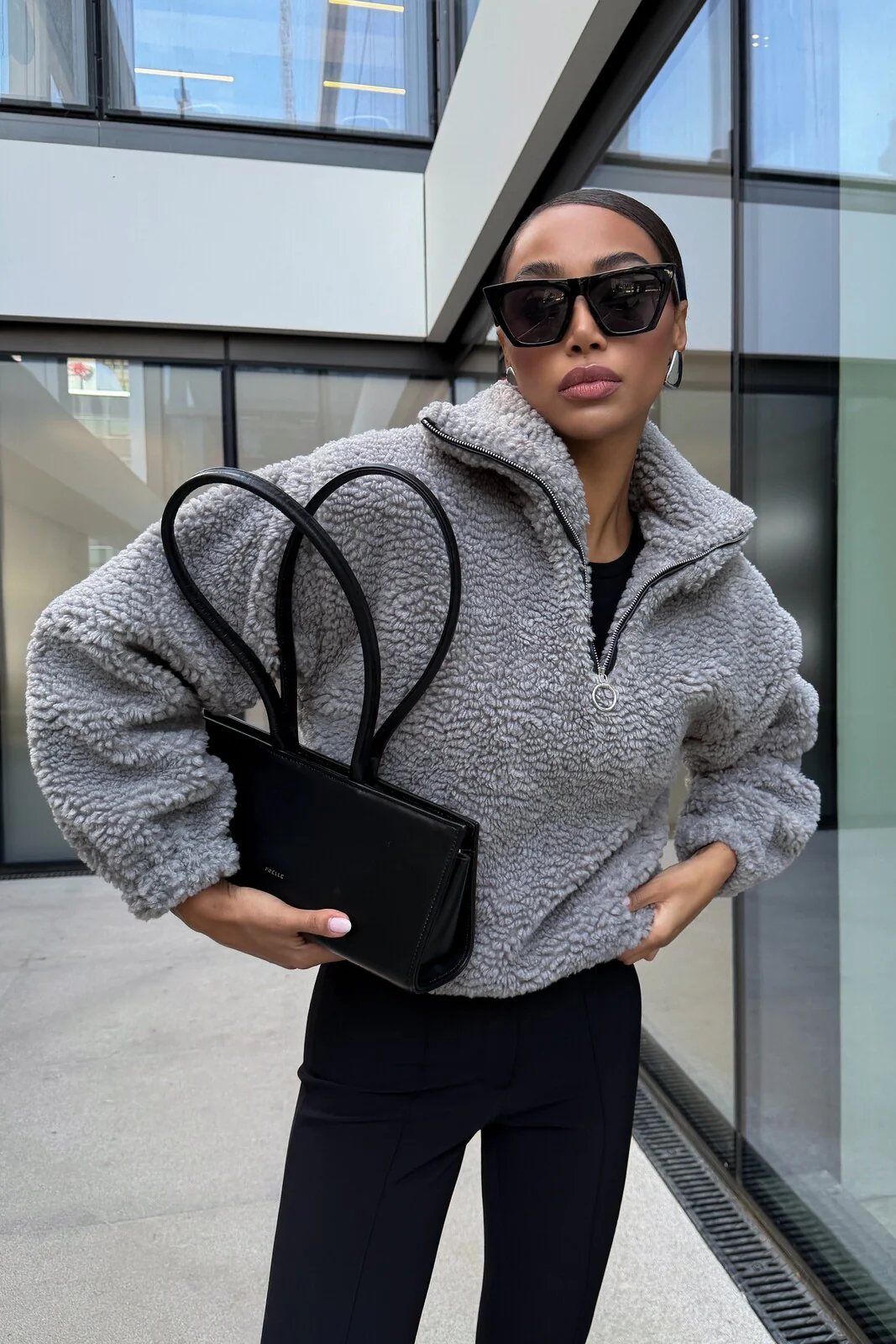 CAMISOLA CINZA EM PELO - Image 8