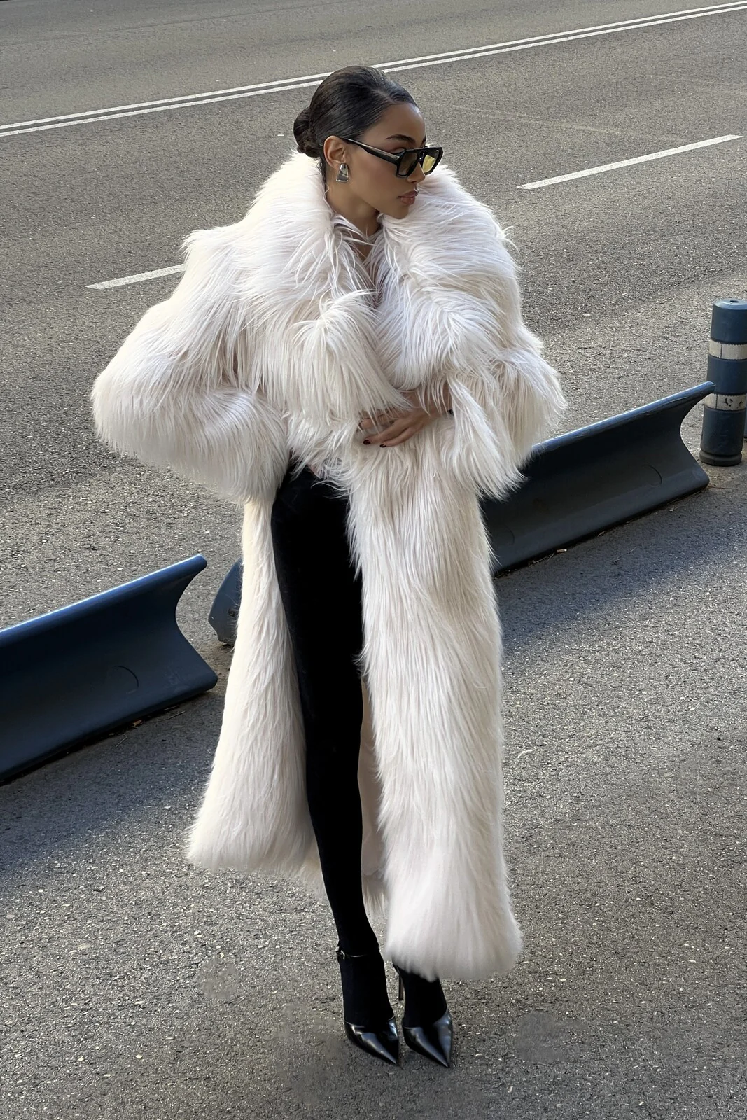 CASACO BRANCO DE PELO COMPRIDO - Image 7