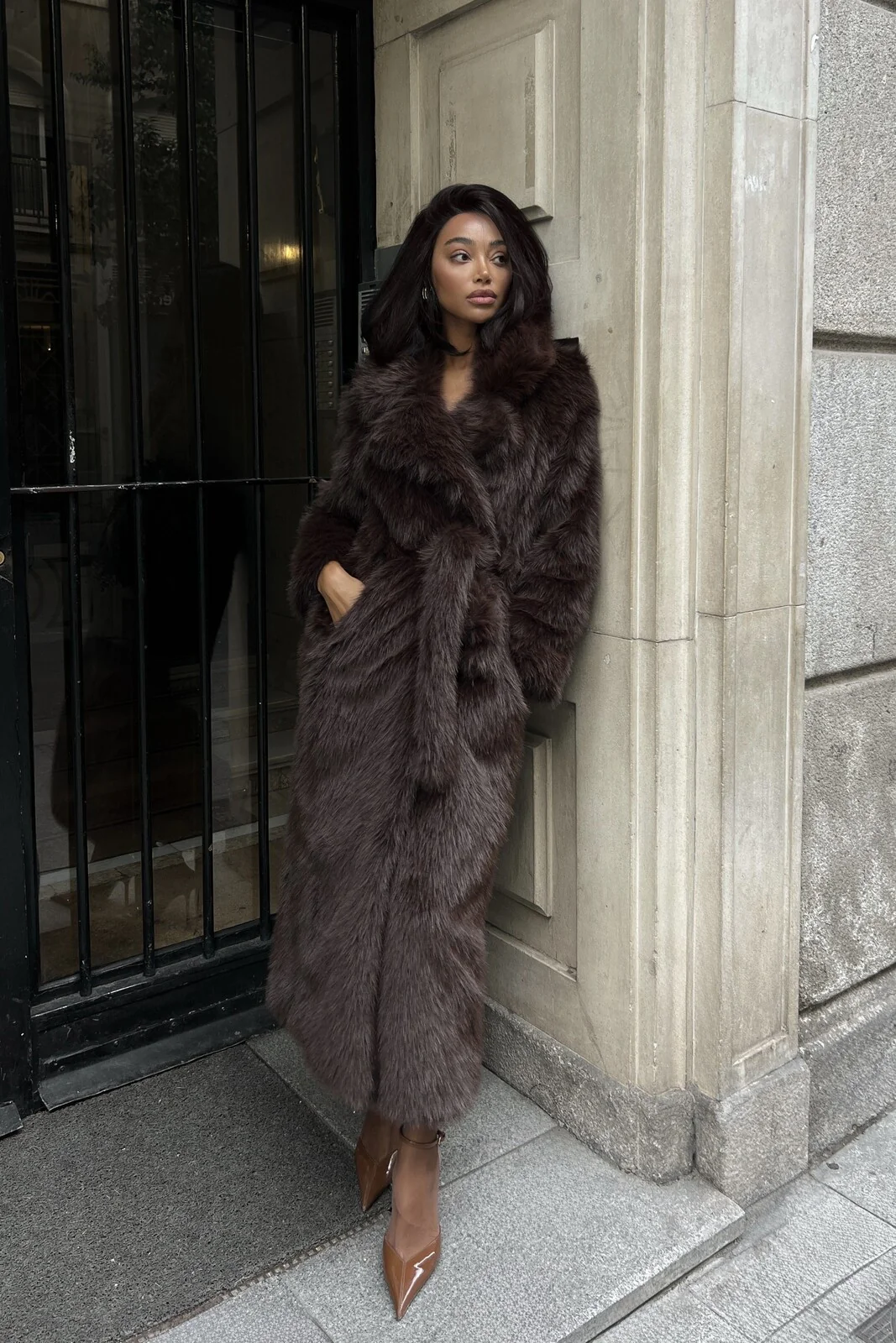 CASACO COMPRIDO DE PELO CASTANHO - Image 4