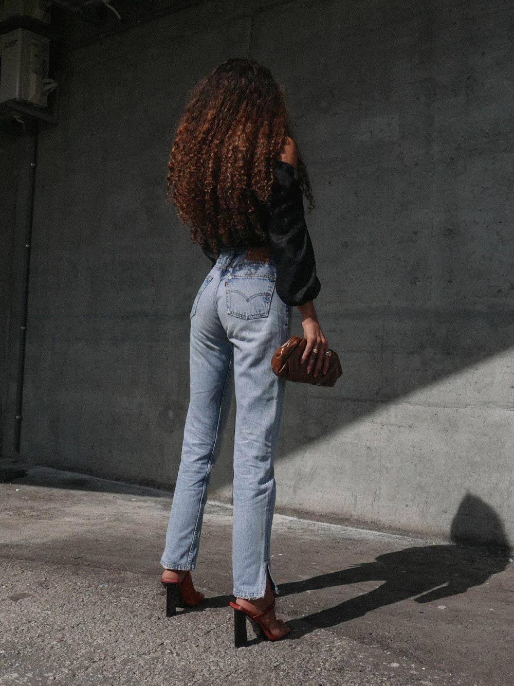 CROP TOP PRETO LINHO - Image 4