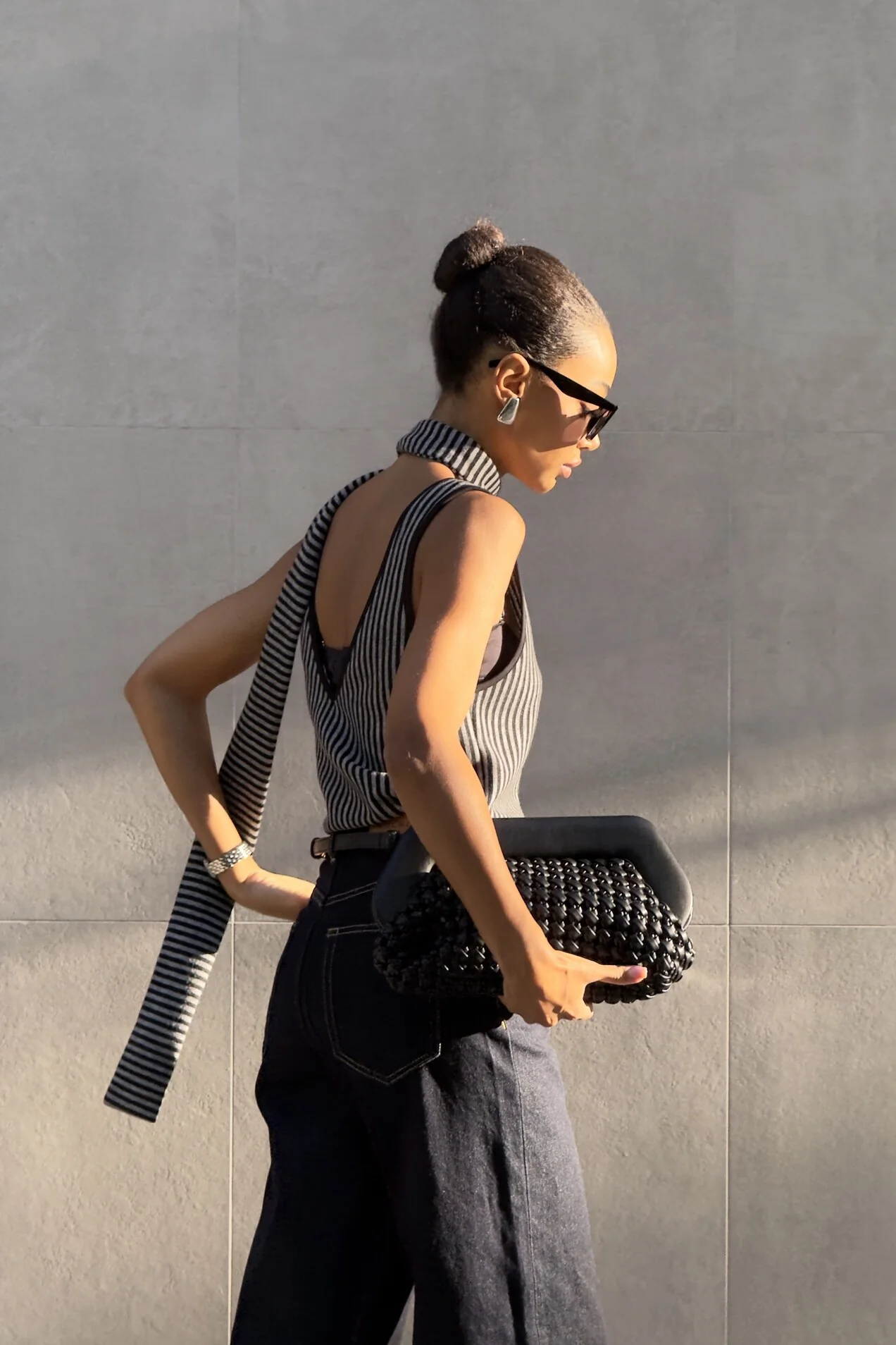 TOP CINZA RISCAS PRETAS - Image 5