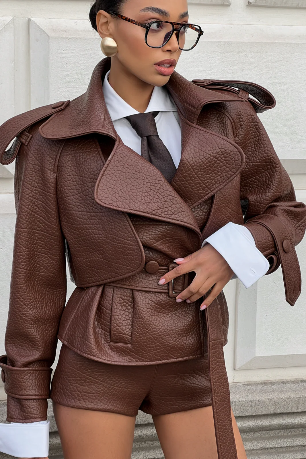 TRENCH CURTO CASTANHO - Image 9