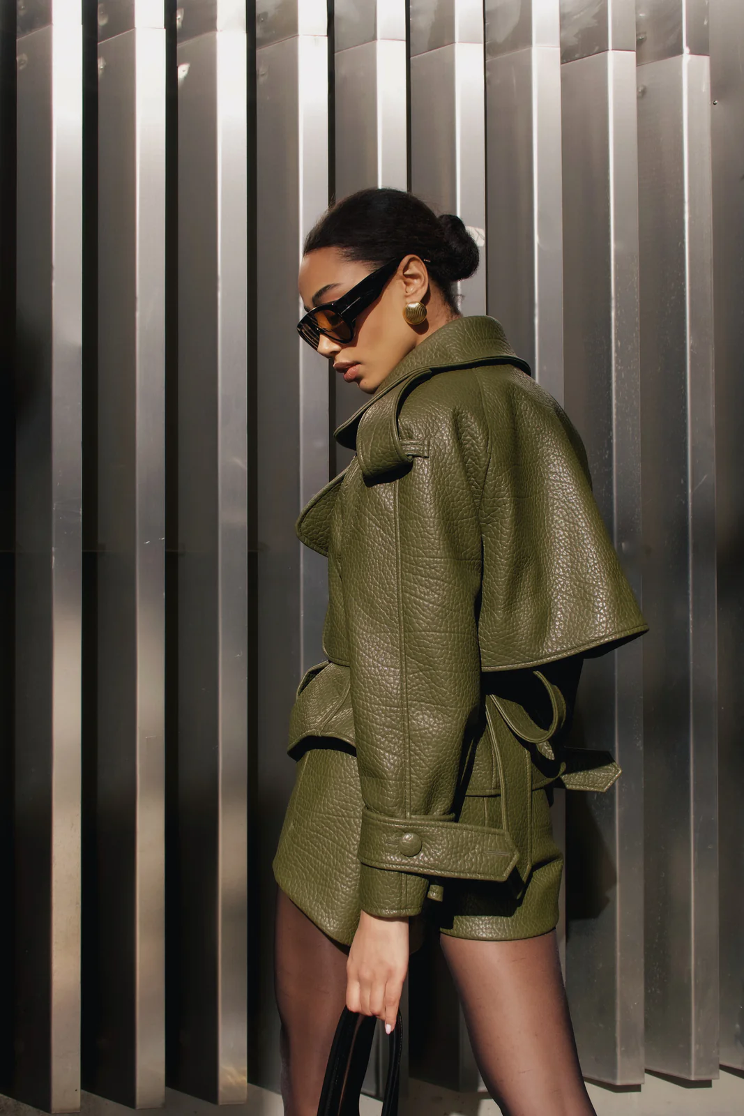 TRENCH CURTO VERDE - Image 7