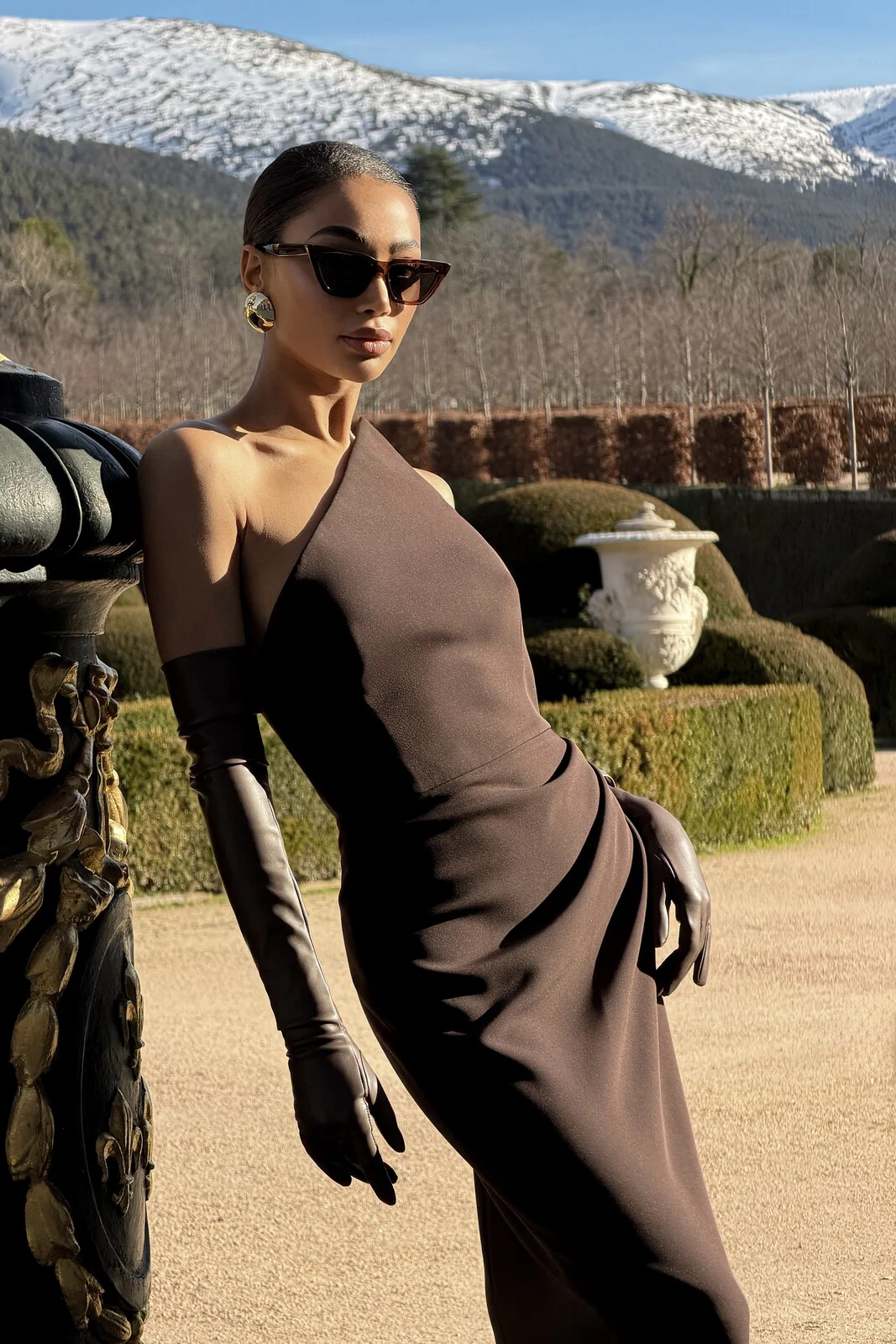 VESTIDO CASTANHO ASSIMÉTRICO - Image 11