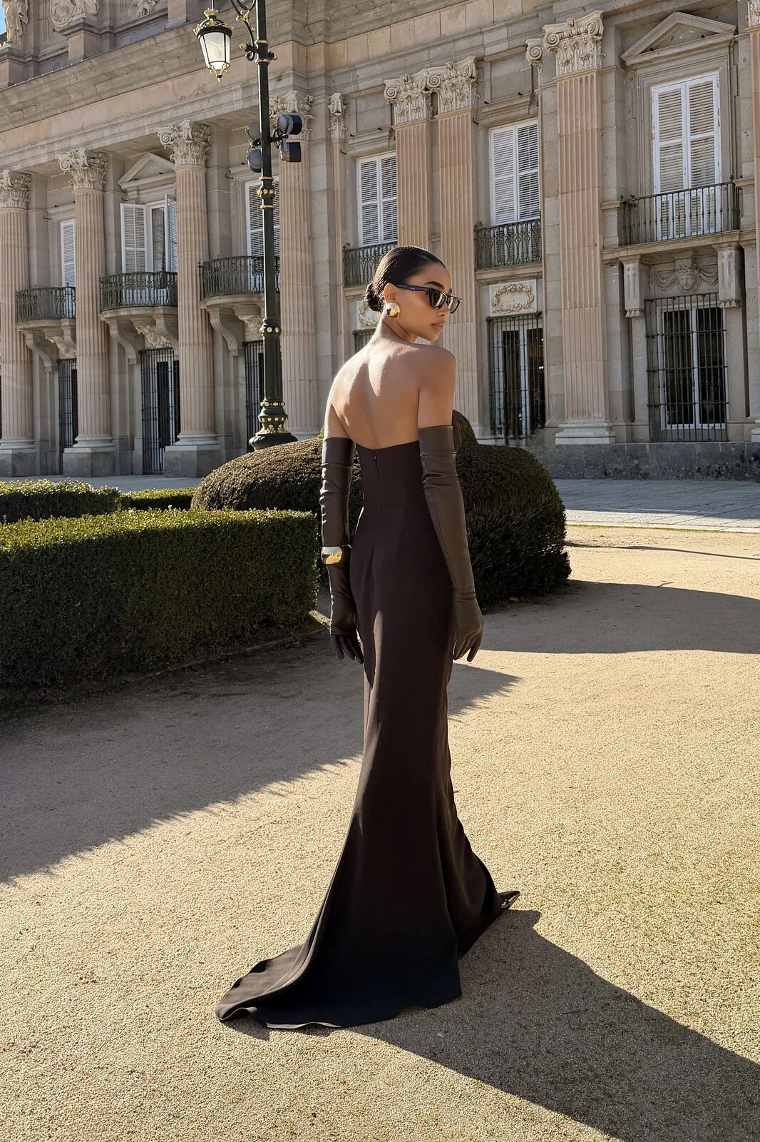 VESTIDO CASTANHO ASSIMÉTRICO - Image 13