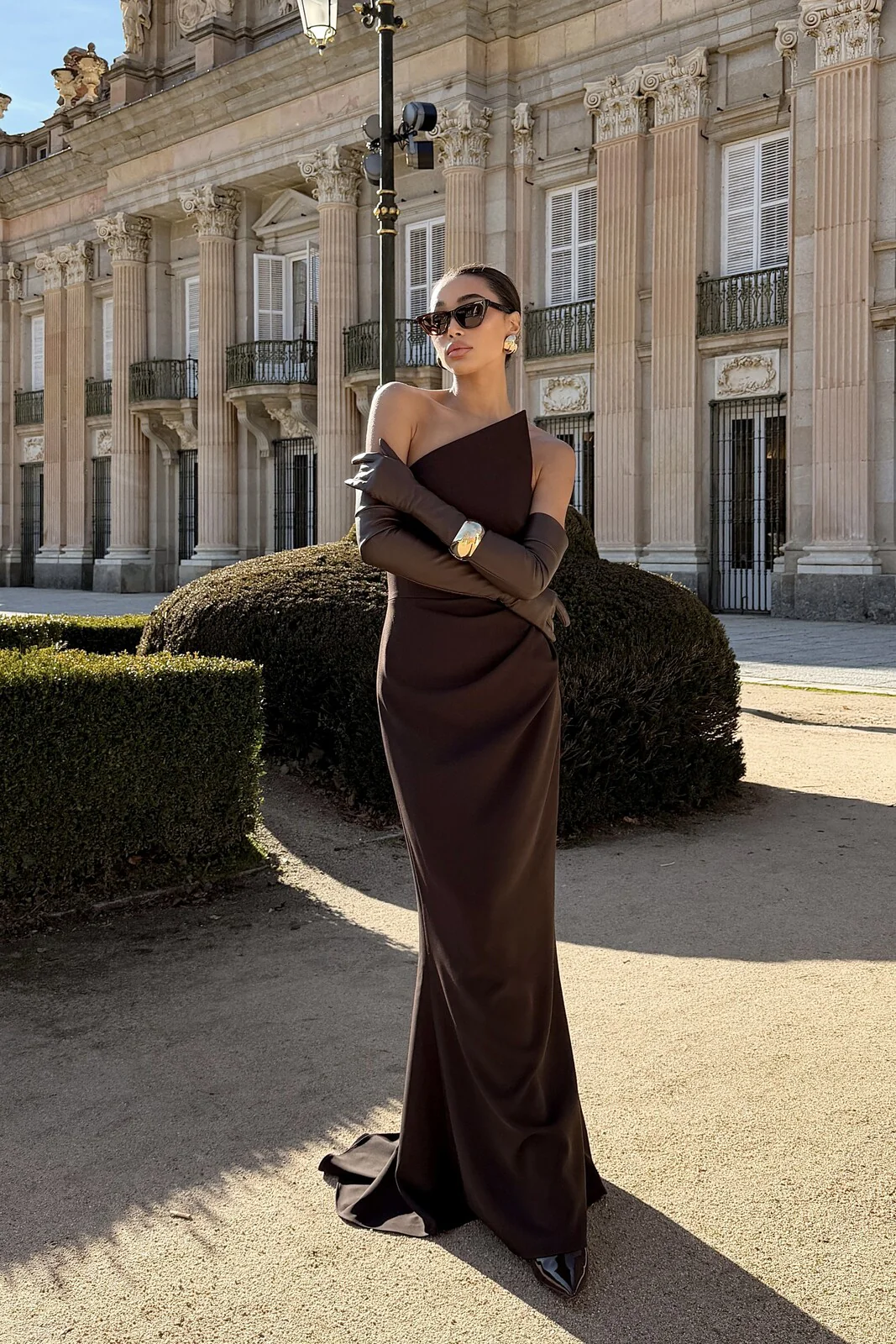 VESTIDO CASTANHO ASSIMÉTRICO - Image 15