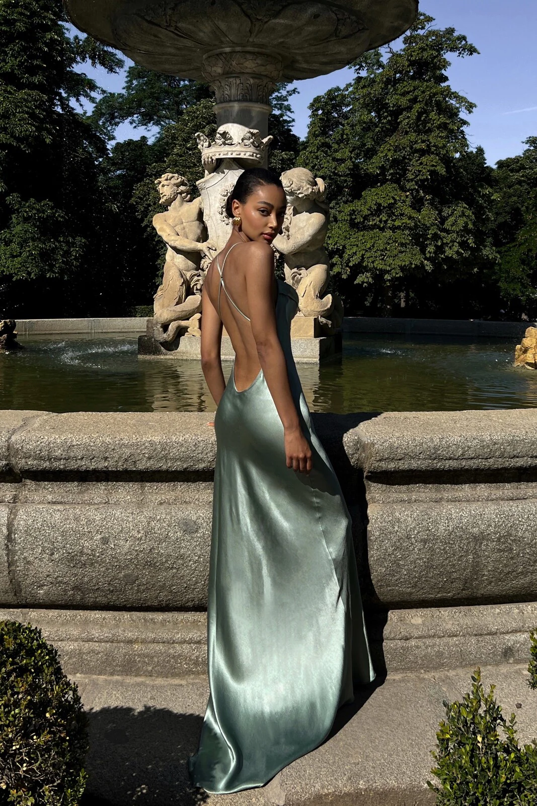 VESTIDO LONGO VERDE ÁGUA ALÇAS CRUZADAS - Image 12