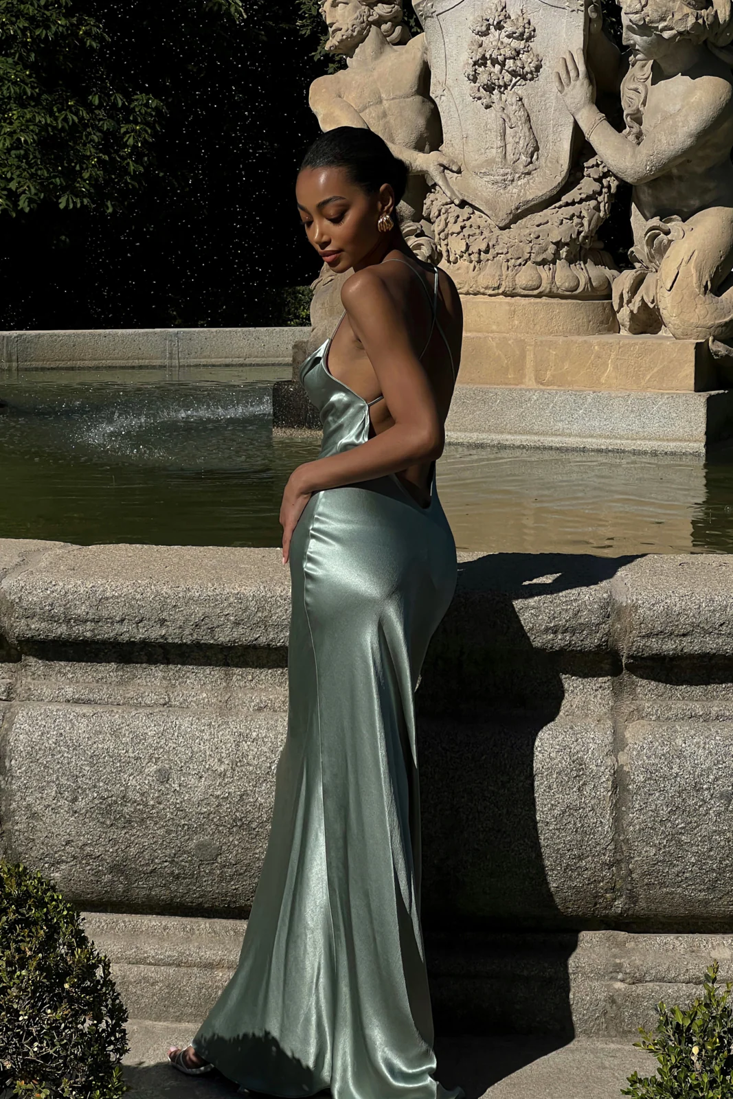 VESTIDO LONGO VERDE ÁGUA ALÇAS CRUZADAS - Image 9