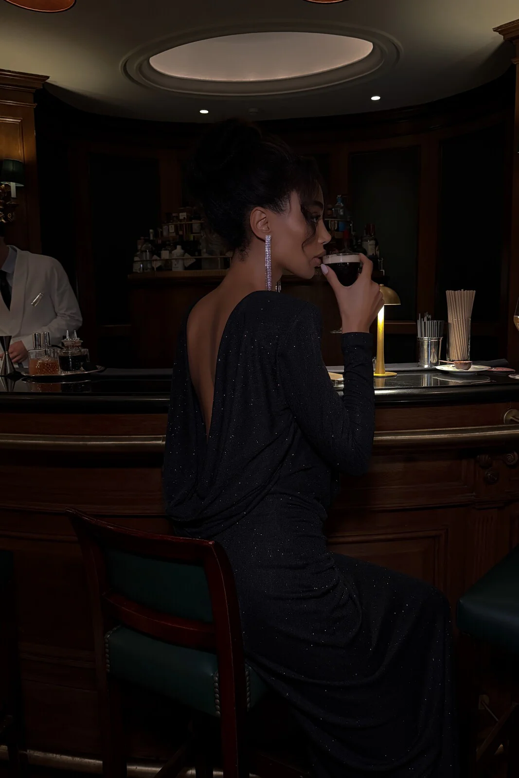 VESTIDO PRETO COSTAS DRAPEADAS - Image 5