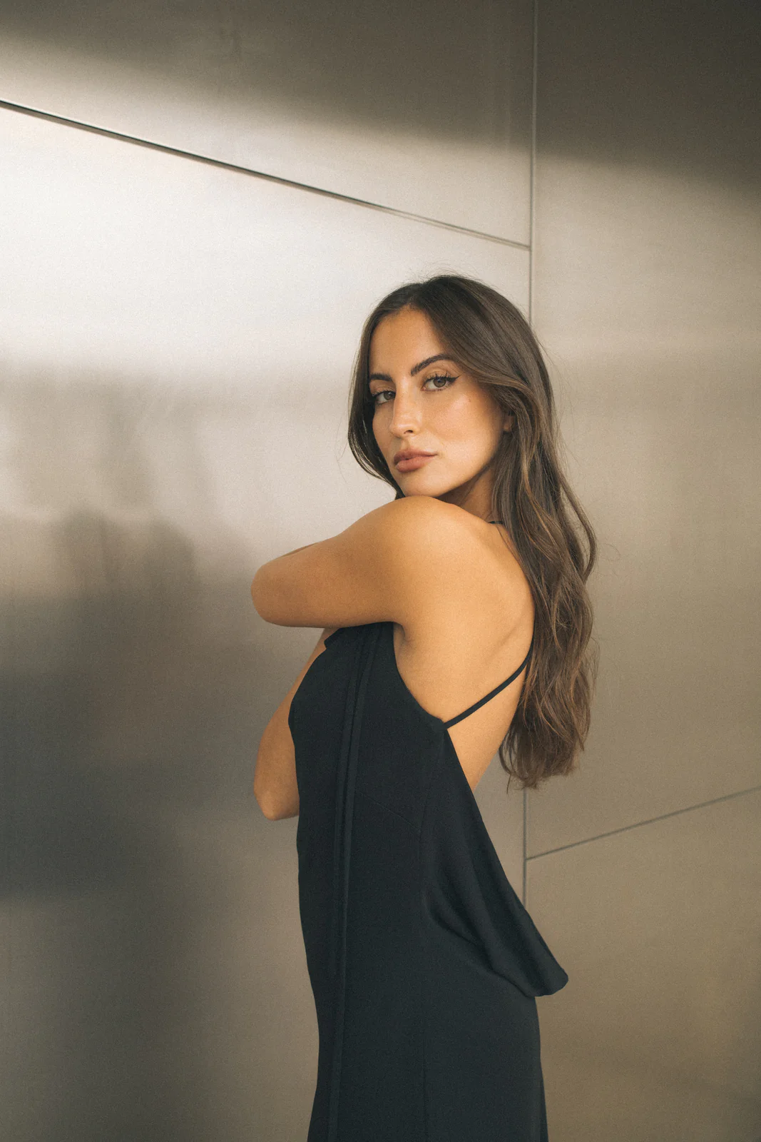 VESTIDO PRETO LONGO DE ALÇAS - Image 6